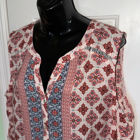 Westport 1962 Red/Pink/Blue Pattern Boho Lace Back Sleeveless Top Plus Size 2x - Picture 2 of 11